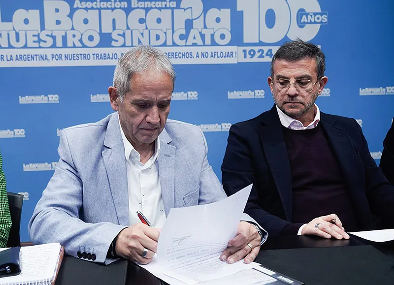 Bancarios-PalazzoFirma-345
