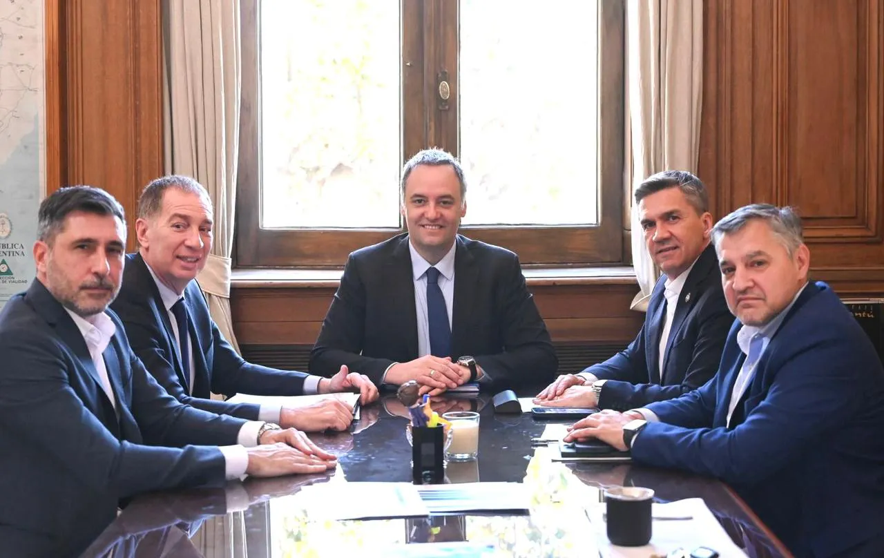 whatsapp-image-2025-11-17-at-13-25-45-691b4e4db8ea4074024900