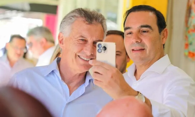 mauricio-macri-gustavo-valdes