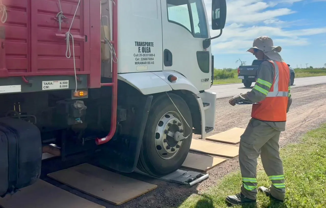 whatsapp-image-2025-11-20-at-6-08-43-pm-1-691f843f9acc8768817371