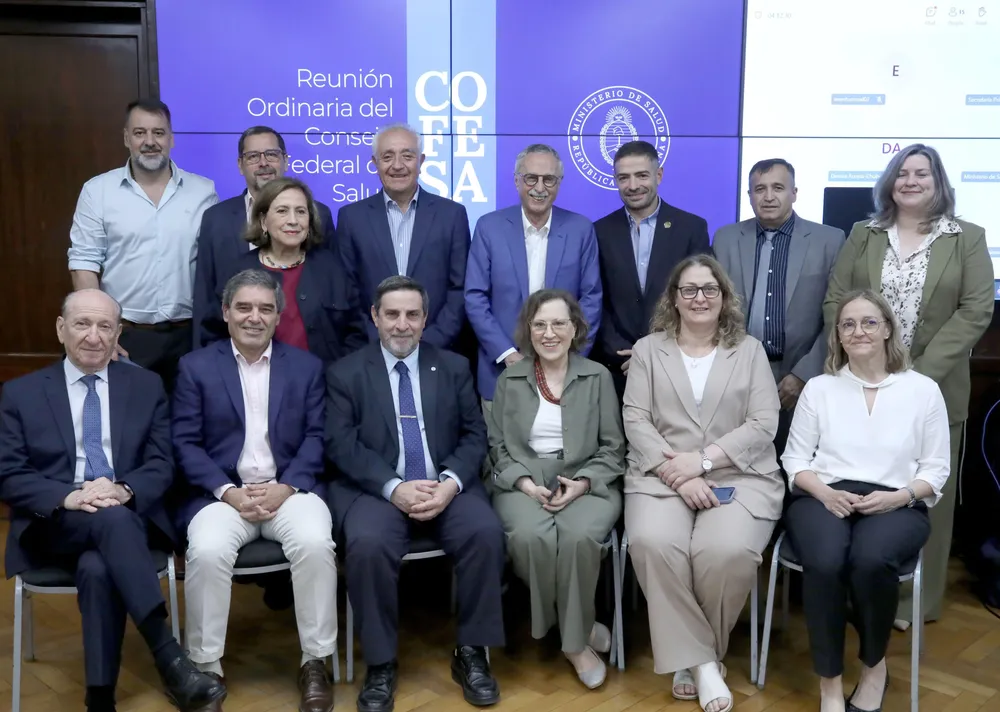 1000973967-69146c0e50223881856343