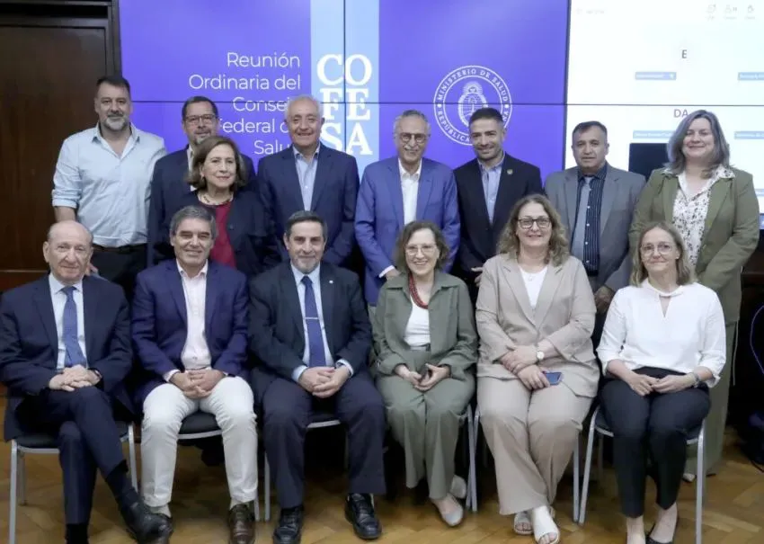 1000101077-692b1d0ce577f957216875