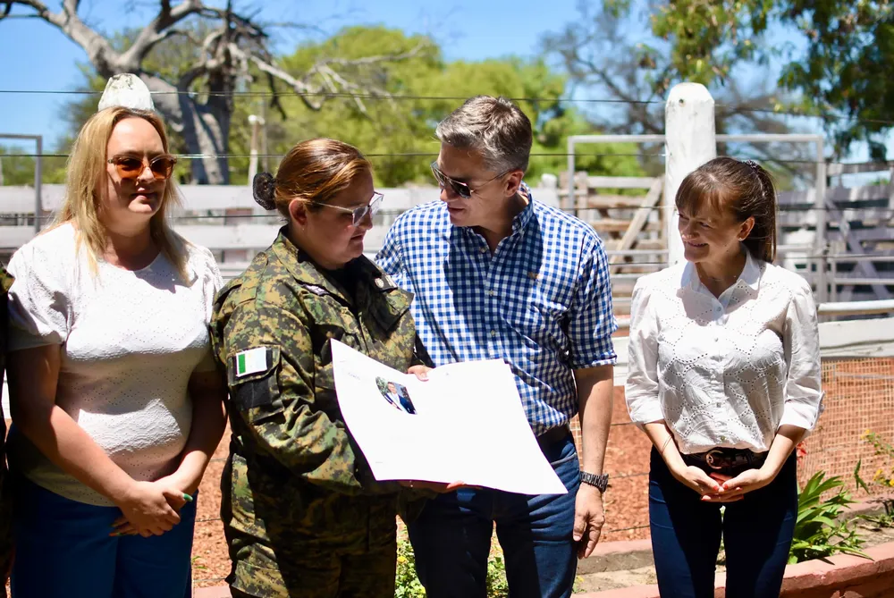 531437ef-0817-4f52-b1cd-8b7447bf2bc7-670adfa4e49dd889065412