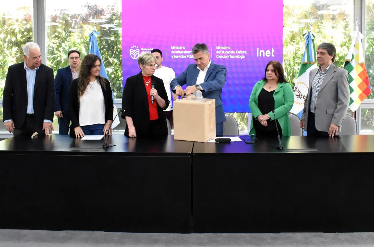 whatsapp-image-2025-09-17-at-1-35-22-pm-1-68cb0228b4edb219997605