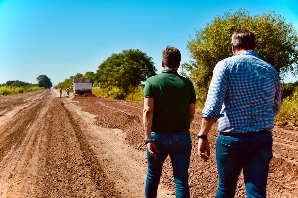 1000177310-69d18eb255285568282642