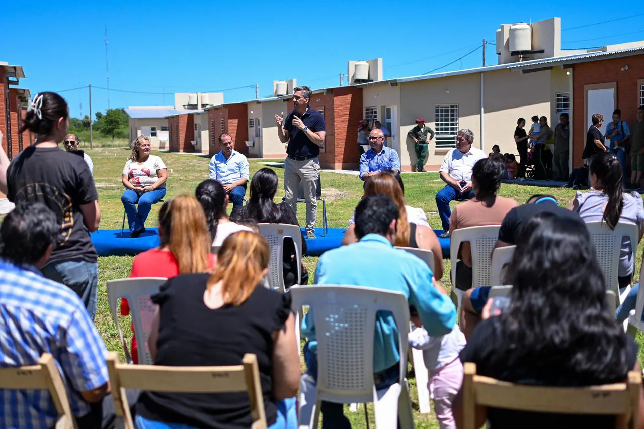 whatsapp-image-2025-12-17-at-5-42-40-pm-1-6943170338349521172816