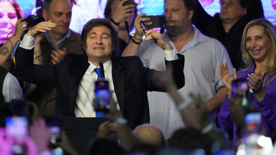 68fed618103f6_940_529!