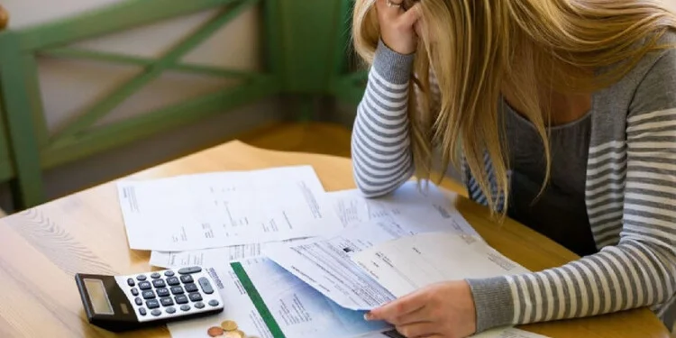 salud-mental-y-economia-750x375