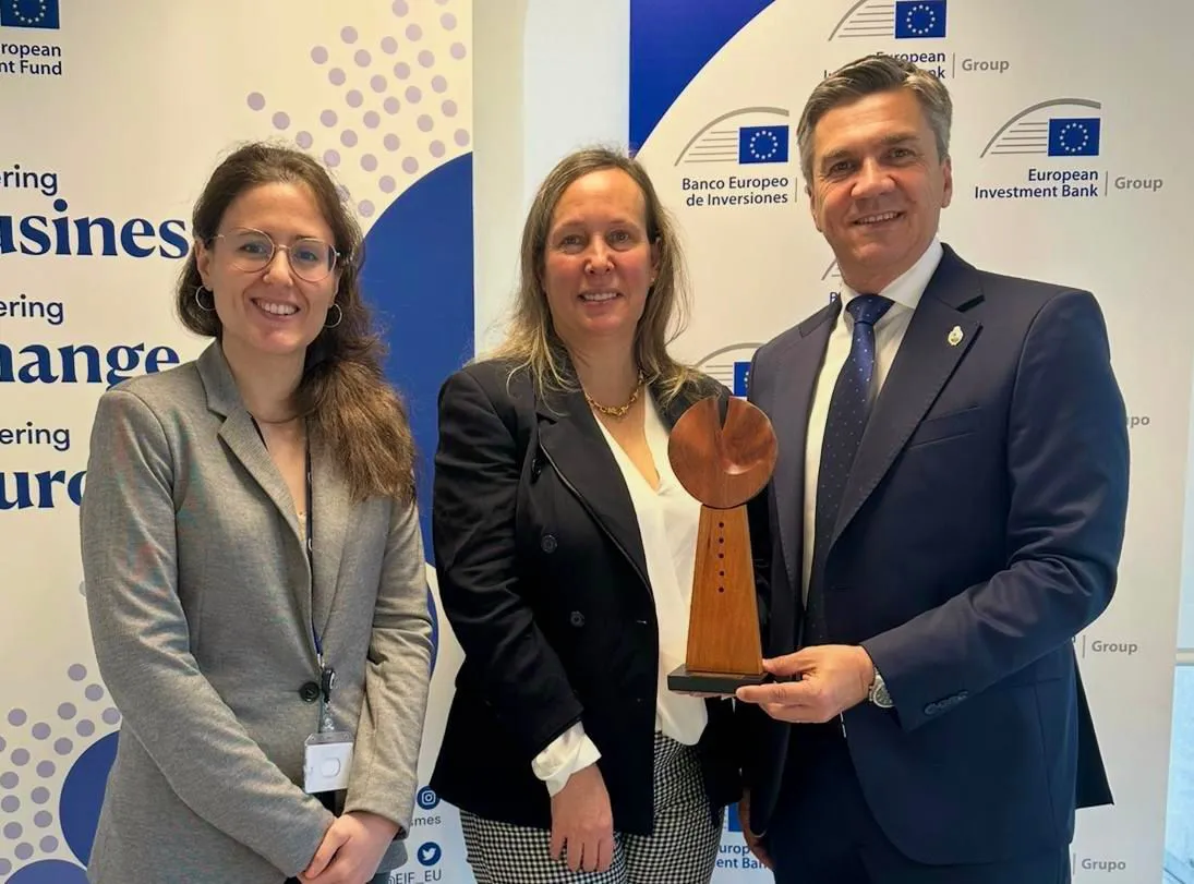 1000088822-69110bf3d531e336758935