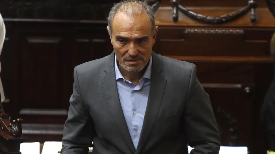 6708306a55b93_940_529!