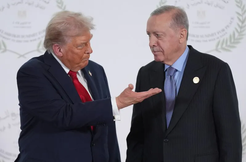 695bb02d615cf_798_526!