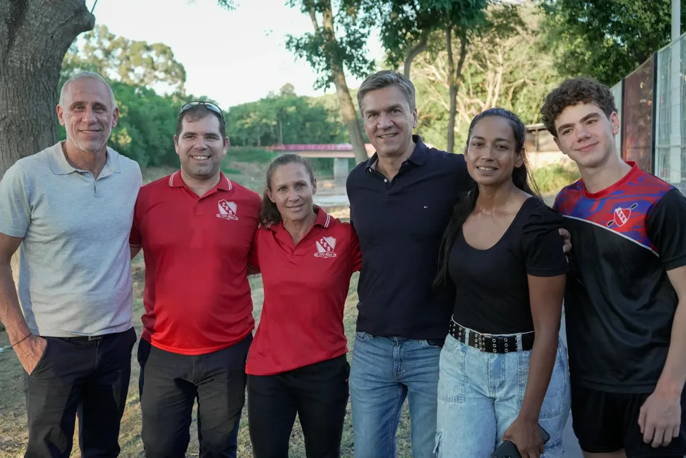 1000172672-69c729c1c4c00644385721