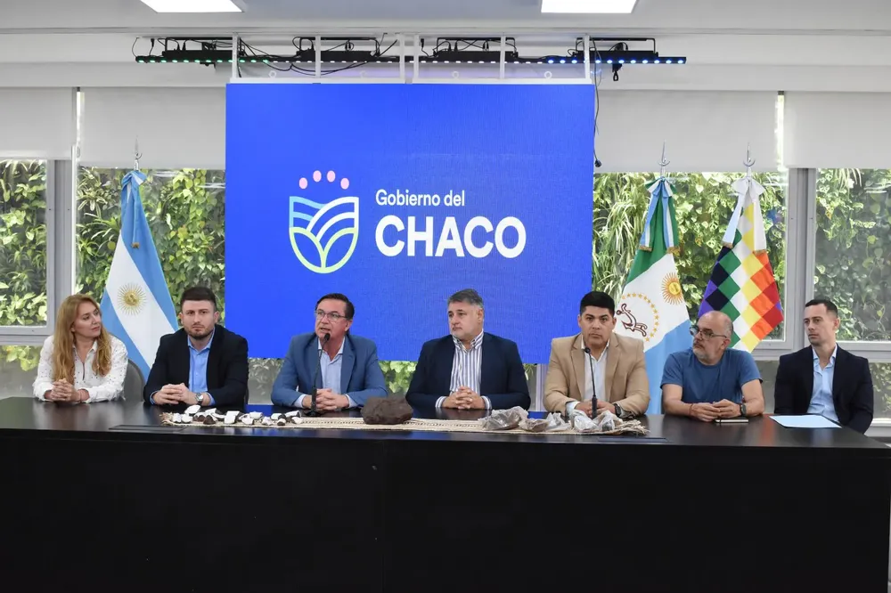 whatsapp-image-2025-11-05-at-5-44-45-pm-2-690bb96a4578d019758023