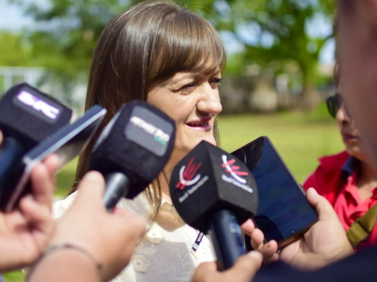 1000952062-6904bbe133b08341544641