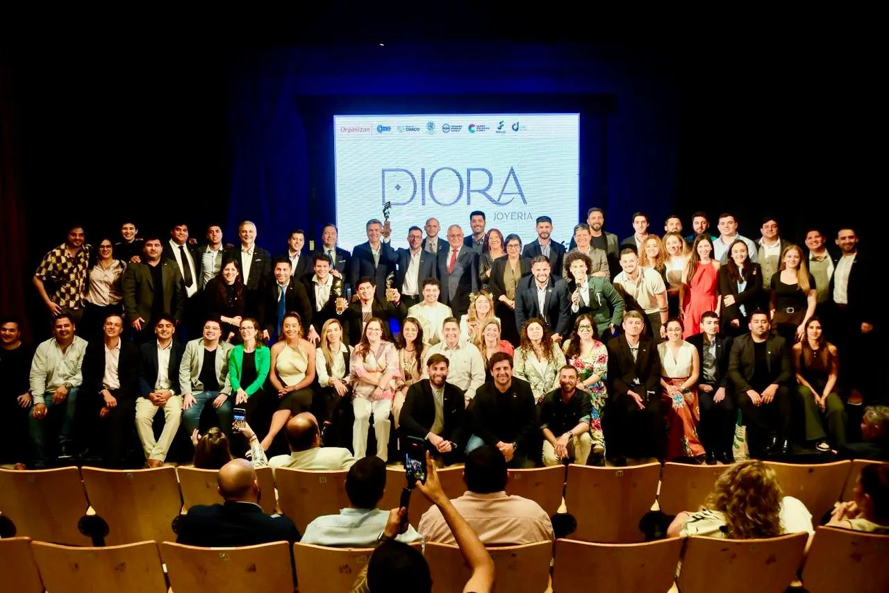 1000053226-68cdfb79ea6e3161692981