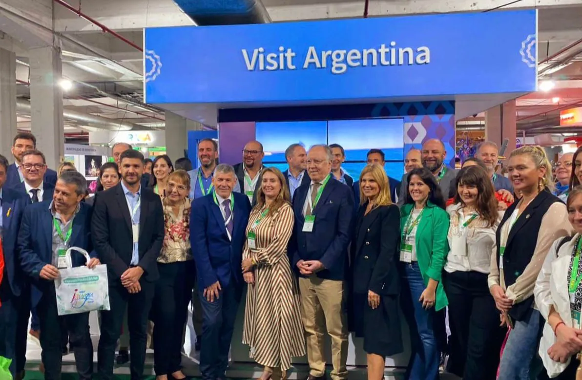 b0643a79-6541-4825-91e8-7c969f773363-67097bcf4e3a2206054445