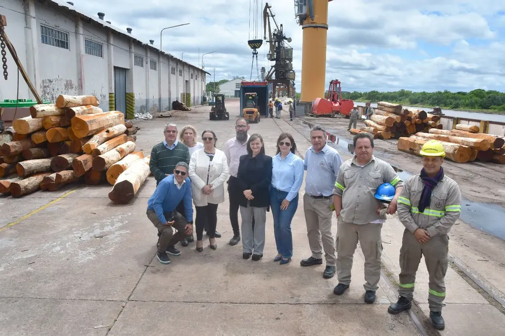 whatsapp-image-2025-10-30-at-09-08-06-690355de33773149055044